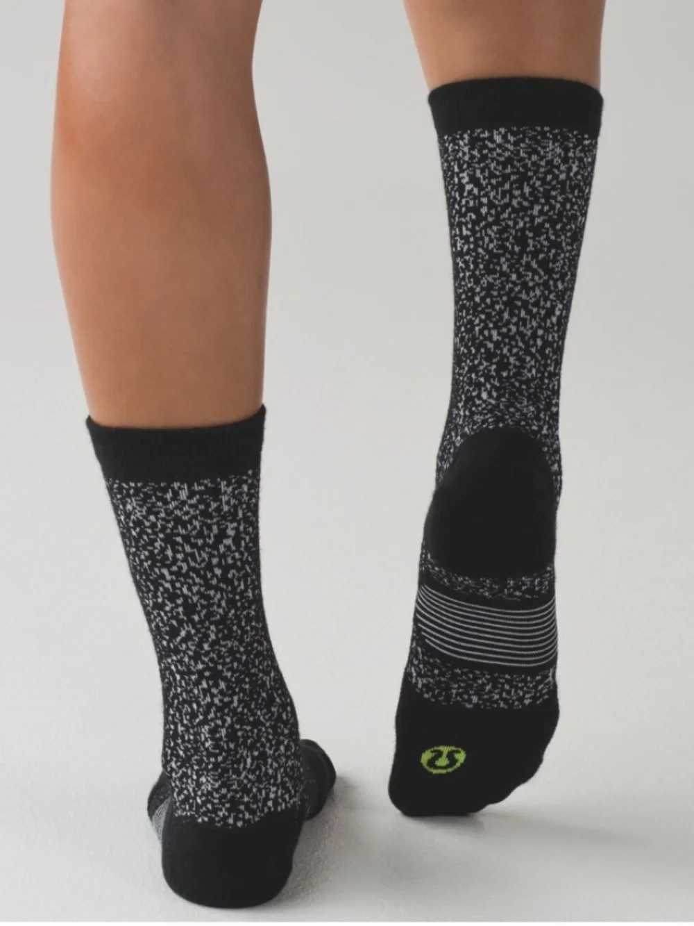 Lululemon Wool Runderland Socks S/M Black White Ray NWT